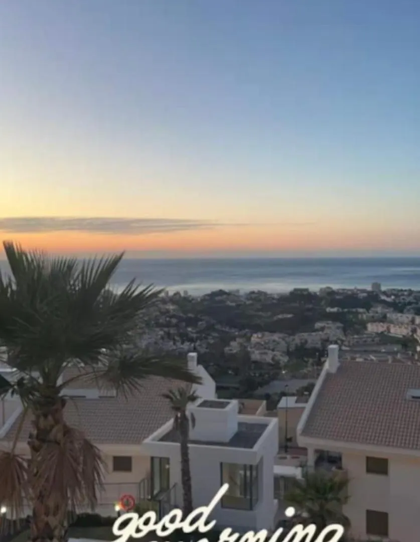 Prestigieux Appartement Avec Superbe Vue Mer Et Ville Benalmádena 0*,  Spanien